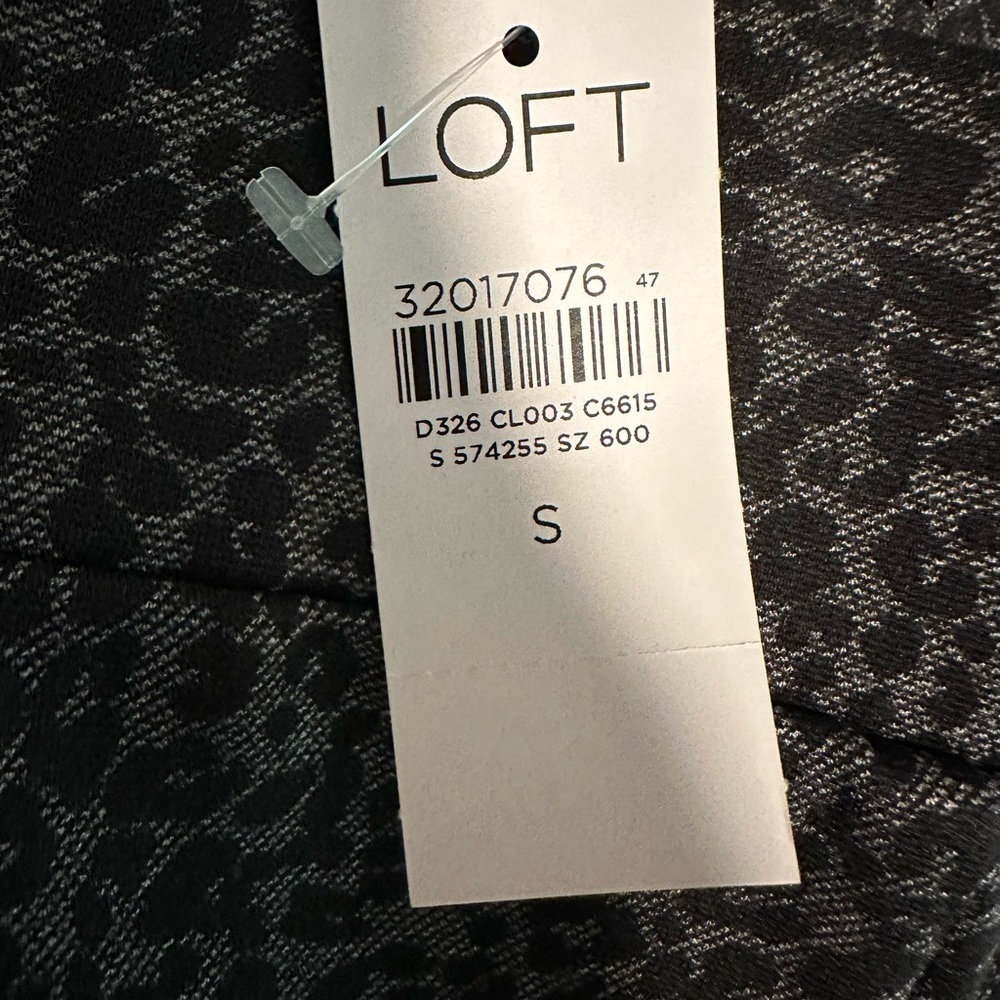 LOFT Ponte Knit Animal Print Leggings - Picture 5 of 13